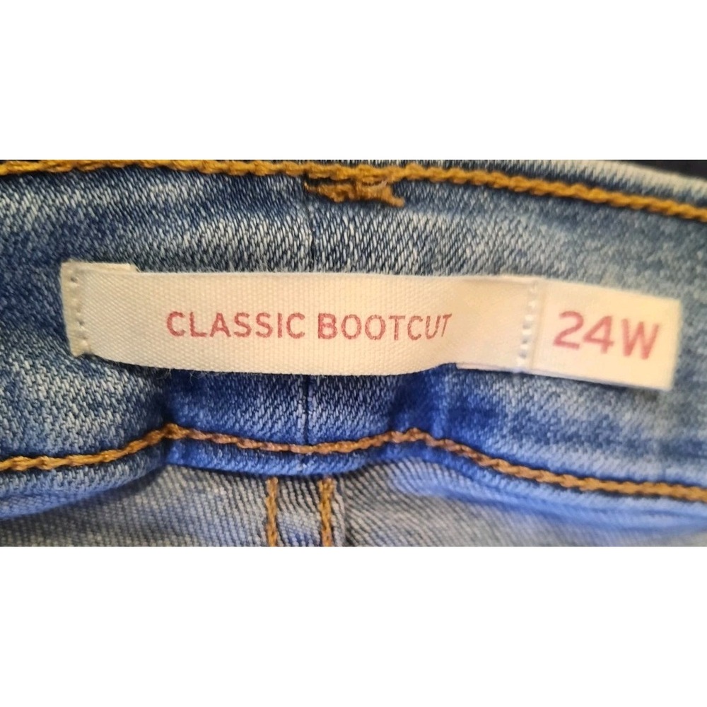 Levis Jeans Women Classic Bootcut Size 24W Pre-owned - Picture 7 of 10